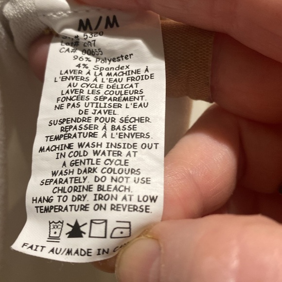 RW&Co sleeveless top. Size M - Picture 5 of 6